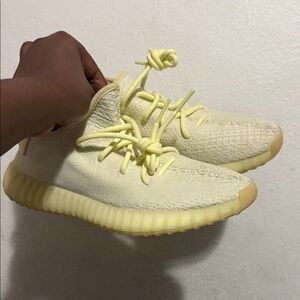 Adidas Kids Sneakers in Light Yellow